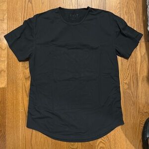 BYLT Basic Dropcut tshirt.